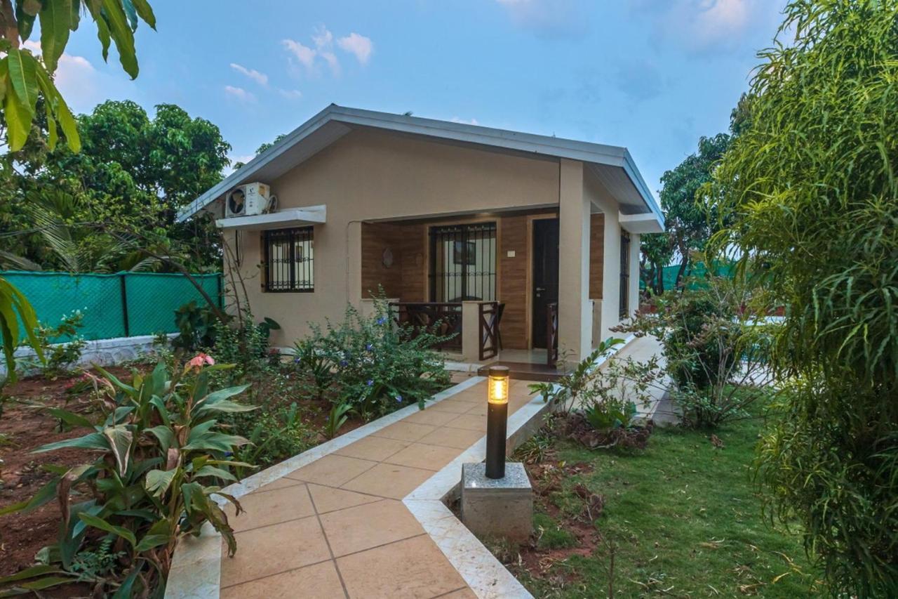 Saffronstays Serene Retreat, Alibaug Alībāg Dış mekan fotoğraf